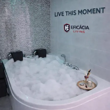 Apartment & Jacuzzi Dupla Privada Escapadinha Romantica Abrantes